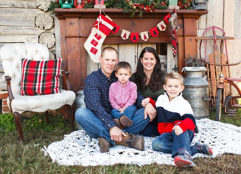 Christmas Mini Session- Melton-1